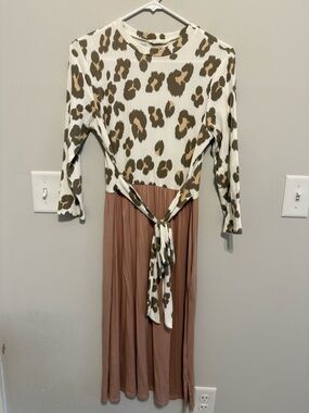 Leopard & pink dress (boutique)